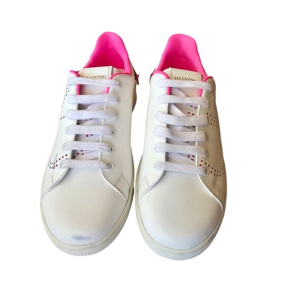 Valentino Garavani Backnet White Pink Leather V-Logo Sneakers Size 37 US 7 - Picture 4 of 9